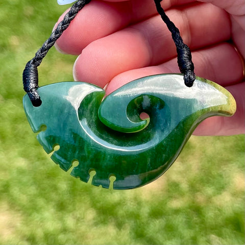 Pounamu Crescent