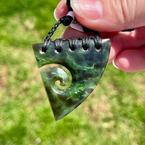 Pounamu Tooth