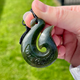 Pounamu Hei Matau