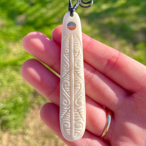 Roimata etched