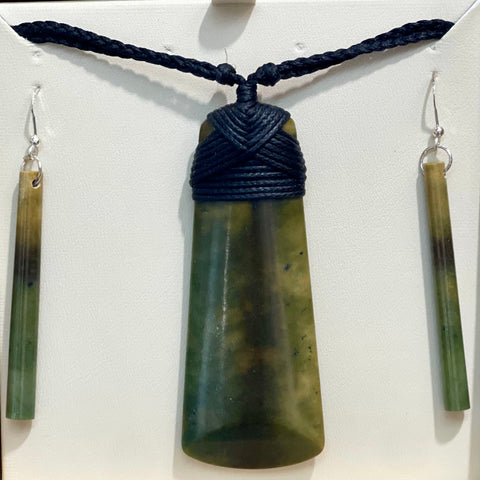 Pounamu Toki Set