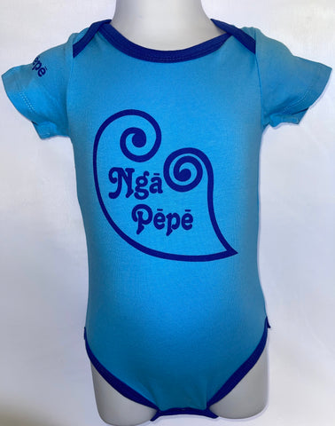 Nga Pepe bodysuit blue